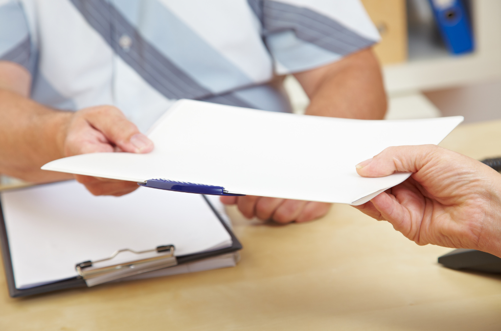 保健所への申請・届出の流れ